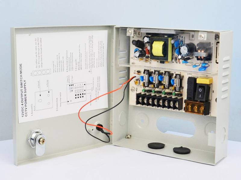 12V 5A 电源/分配面板，60W，4路，不含AC电源线